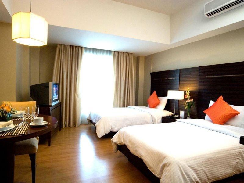Lancaster Hotel Manila Mandaluyong Exterior foto